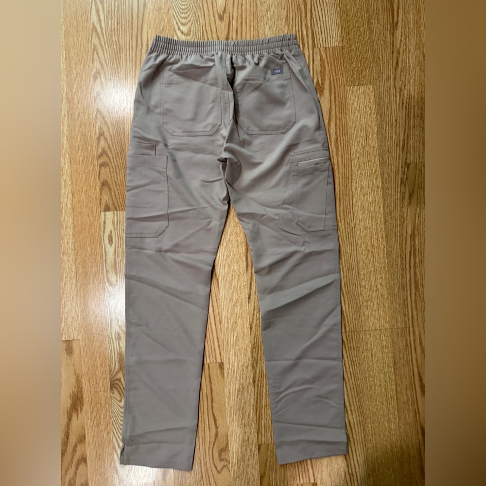 Figs Yola Skinny Scrub Pant Boulder - Picture 3 of 3